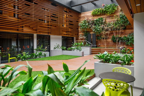 Jasper Hotel - Surfers Paradise Gold Coast 1