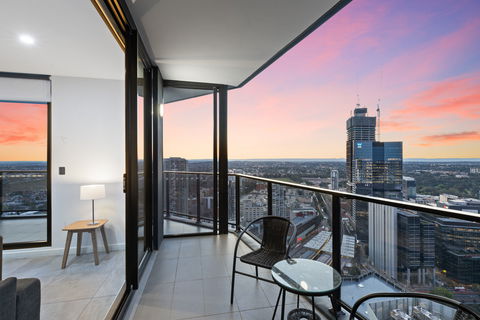 Astra Apartments Parramatta - Skyrise - Surfers Paradise Gold Coast 2