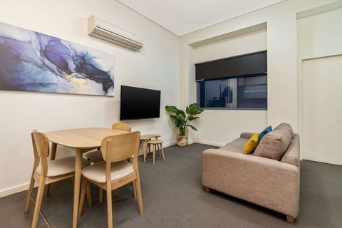 Terminus Apartment Hotel, Ascend Coll - Surfers Paradise Gold Coast 2