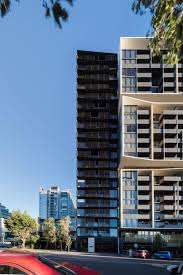 Saint Domain Serviced Apartments - Surfers Paradise Gold Coast 2