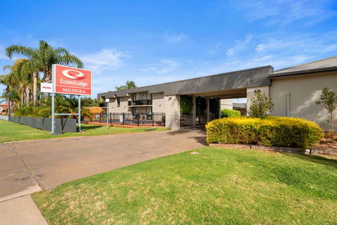 Econo Lodge All Seasons Mildura - Surfers Paradise Gold Coast 1