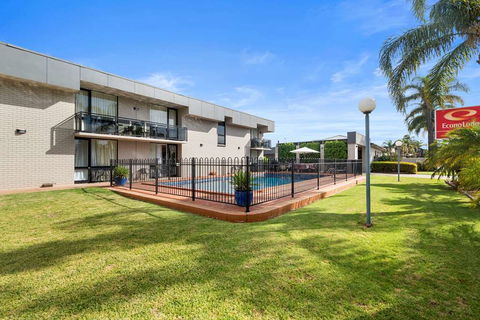 Econo Lodge All Seasons Mildura - Surfers Paradise Gold Coast 2