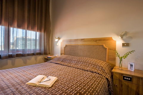 Adelaide Paringa Motel - Surfers Paradise Gold Coast 1