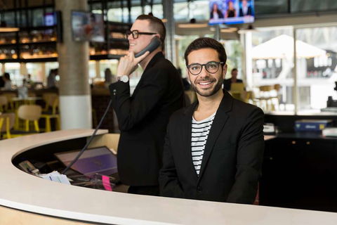 Atura Adelaide Airport - Surfers Paradise Gold Coast 2