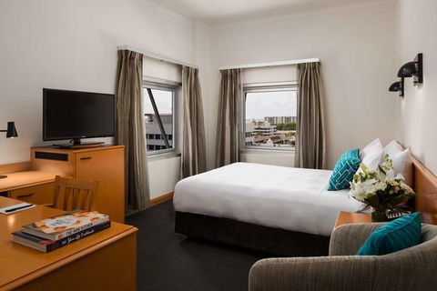 Rydges Darwin Central - Surfers Paradise Gold Coast 2