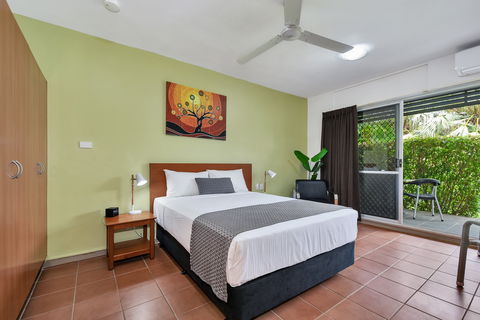 Vitina Studio Motel - Surfers Paradise Gold Coast 1