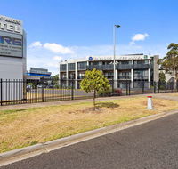 Quality Inn Taylors Lakes Motel - Surfers Paradise Gold Coast