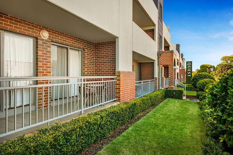 Quest Moonee Valley - Surfers Paradise Gold Coast 1