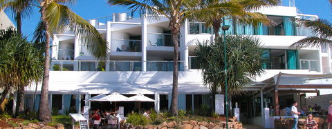 On The Beach - Surfers Paradise Gold Coast 0