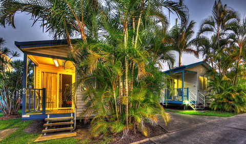Alex Beach Cabins & Tourist Park - Surfers Paradise Gold Coast 0