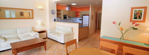 Twin Quays - Surfers Paradise Gold Coast 1