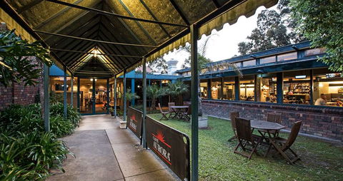 Burvale Hotel - Surfers Paradise Gold Coast 8
