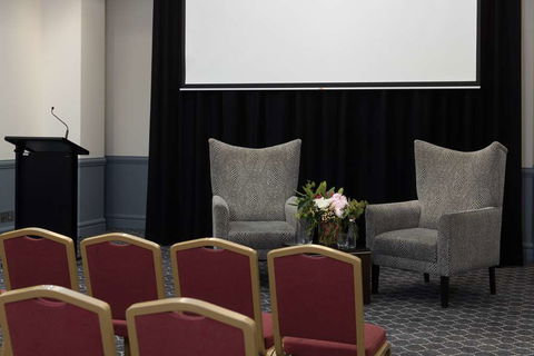 Rydges Norwest Sydney - Surfers Paradise Gold Coast 9