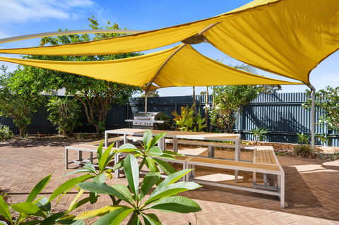The View On Hannans - Surfers Paradise Gold Coast 3