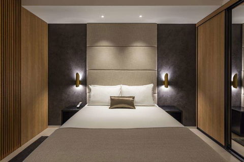 SKYE Suites Sydney - Surfers Paradise Gold Coast 1