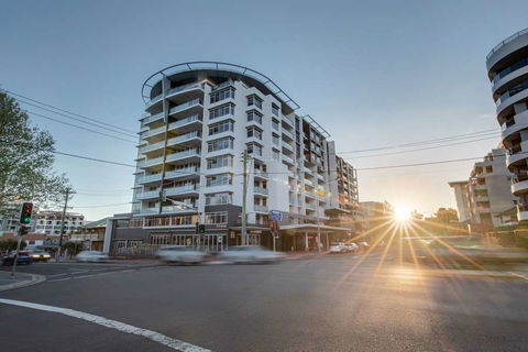 Adina Apartment Hotel Wollongong - Surfers Paradise Gold Coast 0