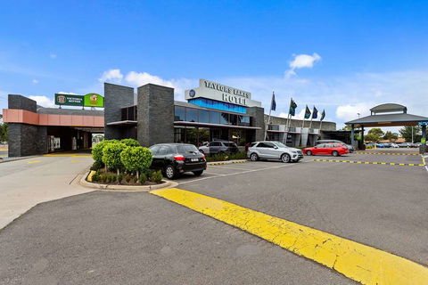 Quality Inn Taylors Lakes Motel - Surfers Paradise Gold Coast 2