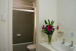 Roebuck Bay Hotel - Surfers Paradise Gold Coast 2