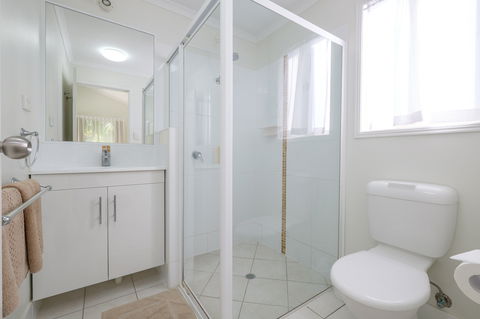 Barney Beach Accommodation Centre - Surfers Paradise Gold Coast 2