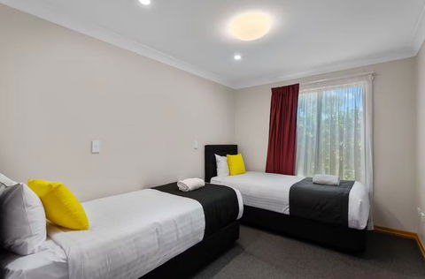 Eastgate On The Range Motel - Surfers Paradise Gold Coast 1