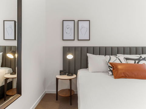 The Sebel Melbourne Moonee Ponds - Surfers Paradise Gold Coast 2