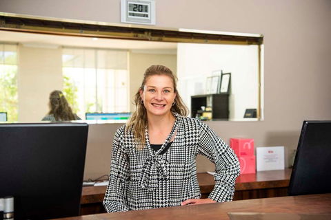 Winning Post Motel - Surfers Paradise Gold Coast 1