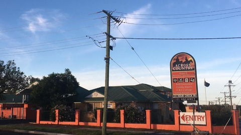 Across Country Motel & Svcd Apts - Surfers Paradise Gold Coast 0
