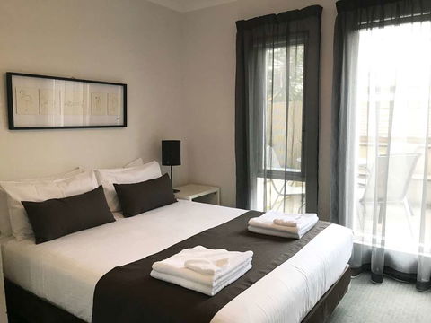 DressCircle Apts - Archer St - Surfers Paradise Gold Coast 1