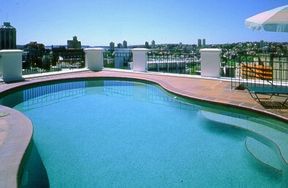 The Crescent On Bayswater - Surfers Paradise Gold Coast 1