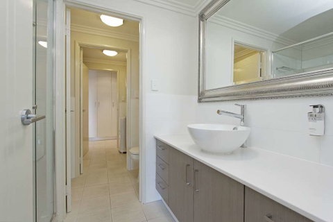 Zappeion Apartments - Surfers Paradise Gold Coast 2