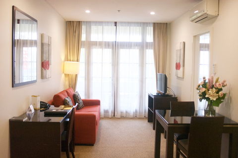 Quest Canberra - Surfers Paradise Gold Coast 2