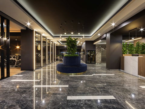 The Sebel Canberra Civic Hotel - Surfers Paradise Gold Coast 1