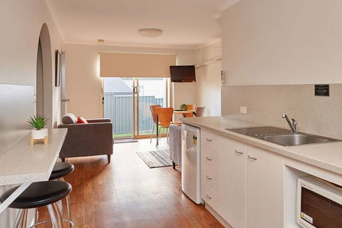 Elphin Villas - Surfers Paradise Gold Coast 5