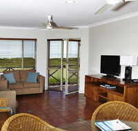 Moonlight Bay Suites - Surfers Paradise Gold Coast