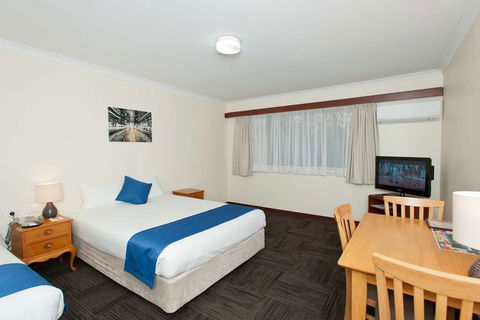 Admiral Motel Bunbury - Surfers Paradise Gold Coast 2