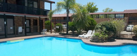 Maclin Lodge - Surfers Paradise Gold Coast 1