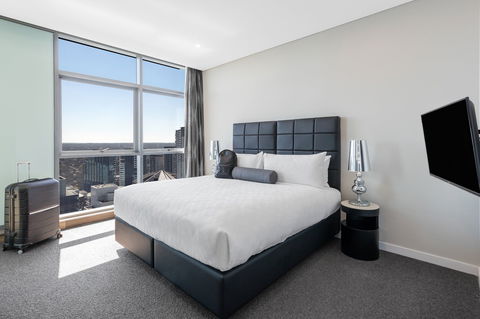 Meriton Suites Chatswood - Surfers Paradise Gold Coast 2