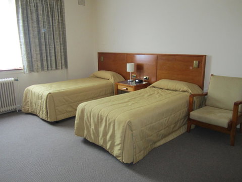 University House - ANU - Surfers Paradise Gold Coast 29