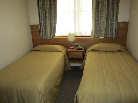 University House - ANU - Surfers Paradise Gold Coast 40