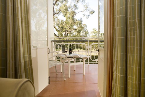 University House - ANU - Surfers Paradise Gold Coast 5