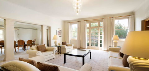 Hyatt Hotel Canberra - A Park Hyatt Hotel - Surfers Paradise Gold Coast 7