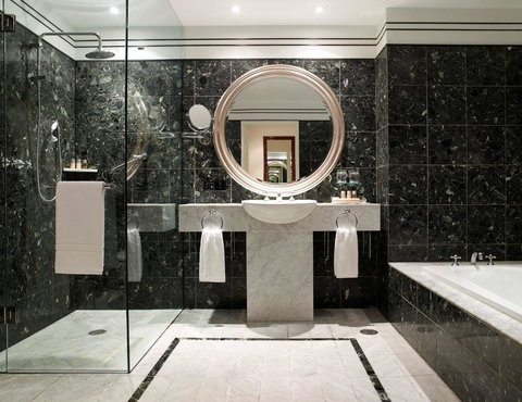 Hyatt Hotel Canberra - A Park Hyatt Hotel - Surfers Paradise Gold Coast 10