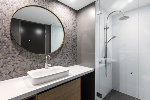 Vibe Hotel Canberra - Surfers Paradise Gold Coast 25