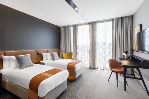 Vibe Hotel Canberra - Surfers Paradise Gold Coast 27