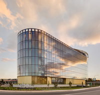 Vibe Hotel Canberra - Surfers Paradise Gold Coast