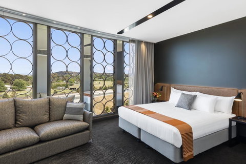 Vibe Hotel Canberra - Surfers Paradise Gold Coast 24