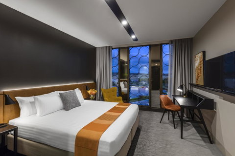 Vibe Hotel Canberra - Surfers Paradise Gold Coast 21