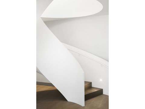 Little National Hotel Canberra - Surfers Paradise Gold Coast 12