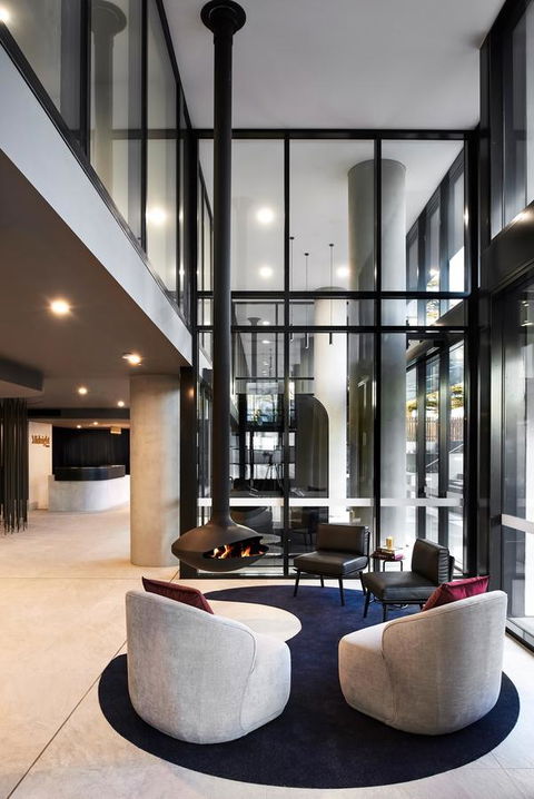 Midnight Hotel, Autograph Collection - Surfers Paradise Gold Coast 1