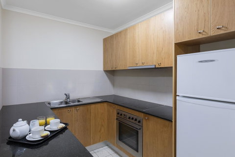 Nesuto Canberra - Surfers Paradise Gold Coast 12
